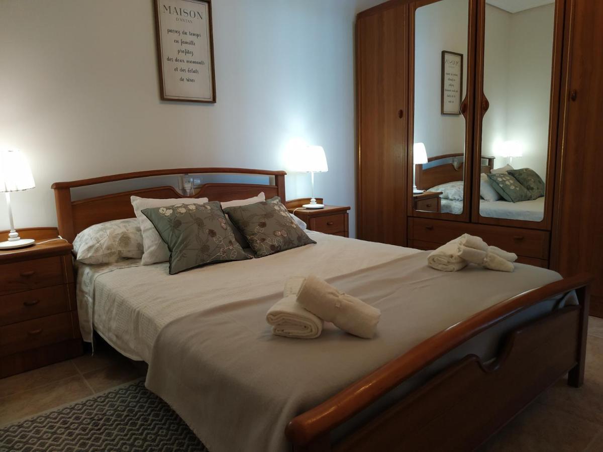Elantxobe Puerto Apartment ภายนอก รูปภาพ